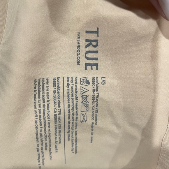True Body Bras - Bundle of 2 !- NWOT & EUC (Size Large) - Picture 5 of 9